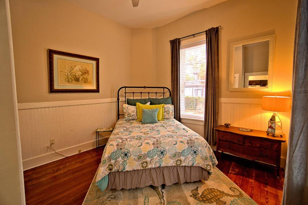 Apartamento 420Waldburg A - Modern Apt With Southern Charm Blocks From Forsyth Savannah Exterior foto